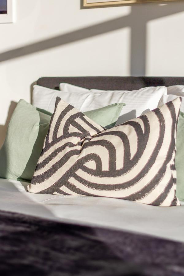 Stylish In The Heart Of 2 Bed Apartamento Christchurch